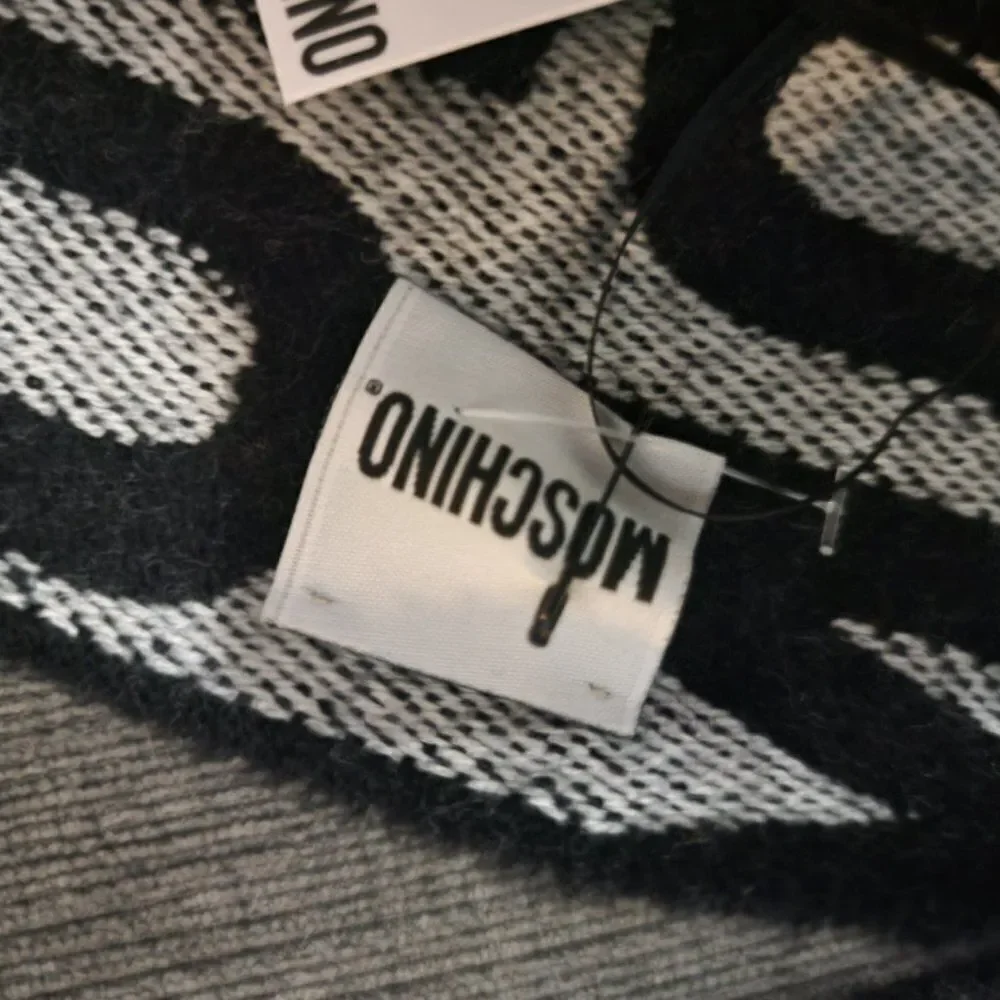 Moschino Men's Black & Grey Shawl Stole Wool Winter Scarf